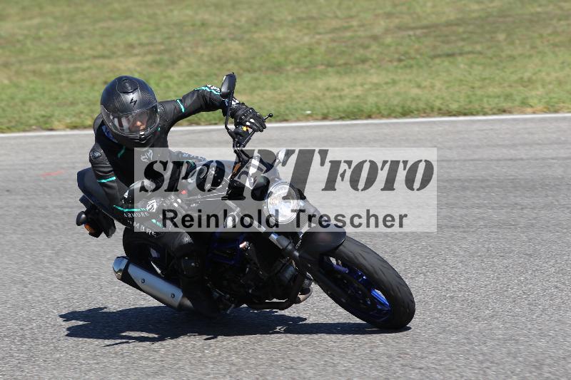 Archiv-2025/48 25.08.2025 Cornu Master School ADR/gruen-vert/21